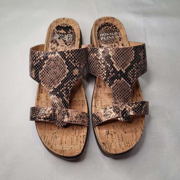 Donald Pliner Faina Wedge Sandals - Picture 1 of 4